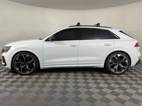 Used 2024 Audi RS Q8 w/ Black Optic Package AWD/4WD image 3