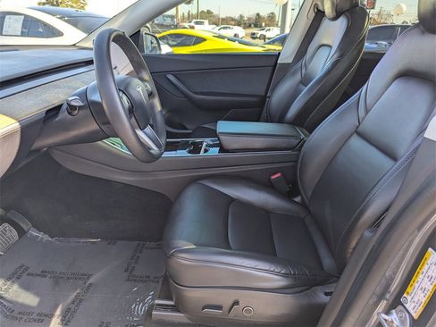 Used 2021 Tesla Model Y 2WD image 10