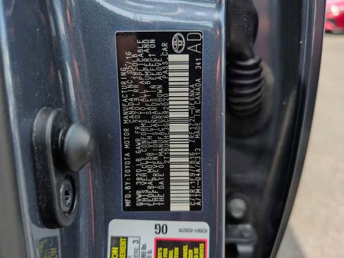 Used 2016 Toyota Corolla LE FWD image 24