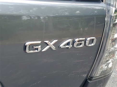 Used 2020 Lexus GX 460 Premium image 10
