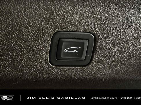 Used 2025 Chevrolet Tahoe LT AWD/4WD image 32