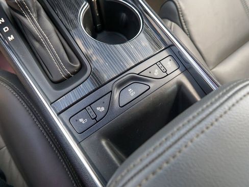 Used 2019 Chevrolet Impala LT w/ Sunroof and Spoiler Package image 22