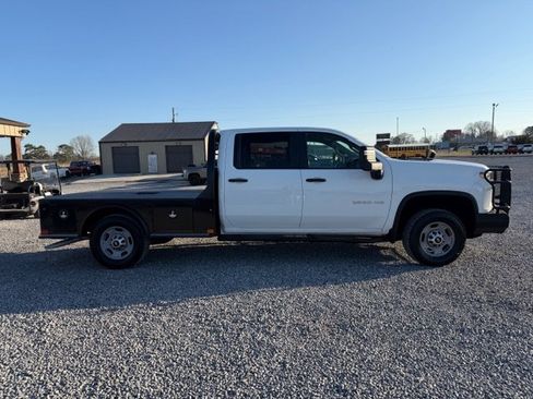 Used 2021 Chevrolet Silverado 2500 W/T w/ WT Convenience Package image 3