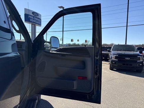 Used 2007 Ford F350 4x4 SuperCab Super Duty image 24