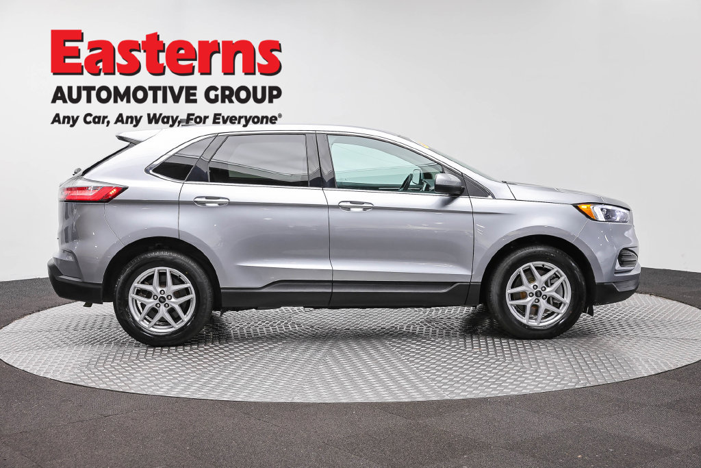 Used 2024 Ford Edge SEL AWD/4WD image 5