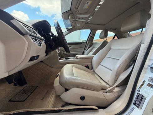 Used 2014 Mercedes-Benz E 350 4MATIC Sedan w/ Premium 1 Package image 17