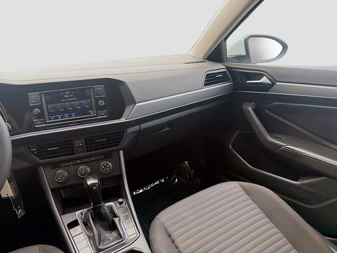 Used 2022 Volkswagen Jetta S FWD image 21