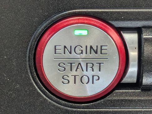 Used 2018 Ford Mustang Coupe w/ Equipment Group 101A RWD image 34