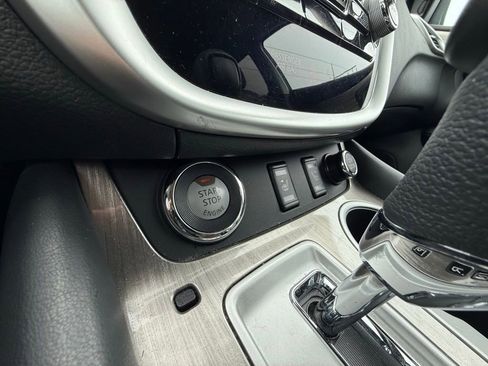 Used 2017 Nissan Murano AWD image 28