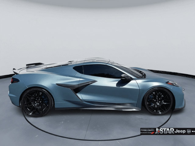 Used 2025 Chevrolet Corvette Z06 w/ Battery Protection Package RWD image 4