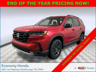 New 2025 Honda Pilot TrailSport