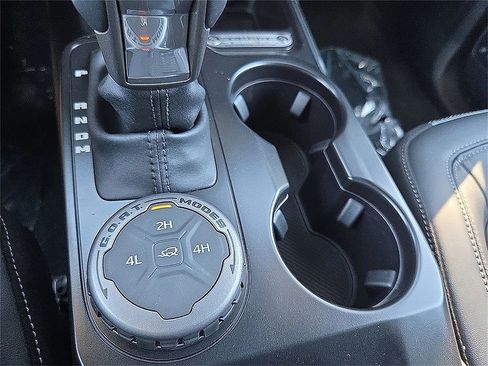 New 2025 Ford Bronco Outer Banks image 20