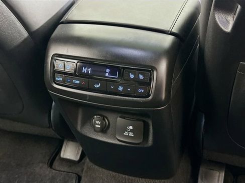 Certified 2025 Hyundai Palisade Calligraphy AWD/4WD image 18