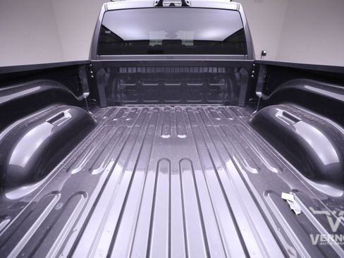 Used 2024 RAM 2500 Big Horn w/ Night Edition image 48