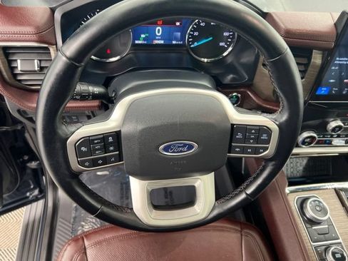Used 2023 Ford Expedition Limited AWD/4WD image 25