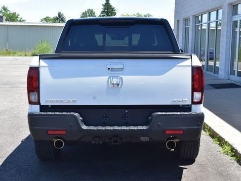 Used 2023 Honda Ridgeline Black Edition image 10
