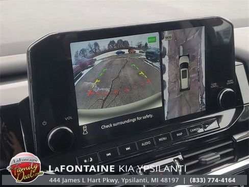 Used 2023 Nissan Pathfinder SL image 22