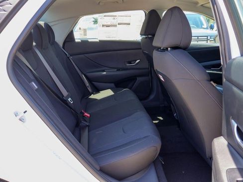 New 2026 Hyundai Elantra SE w/ Cargo Package FWD image 10