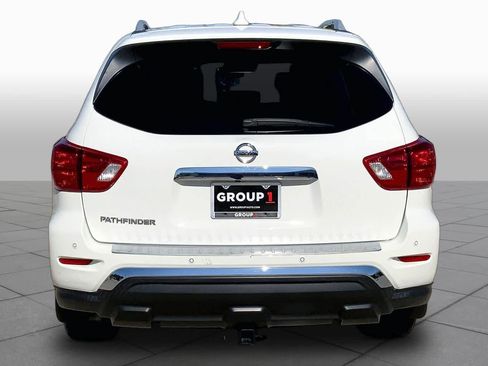 Used 2020 Nissan Pathfinder S FWD image 5