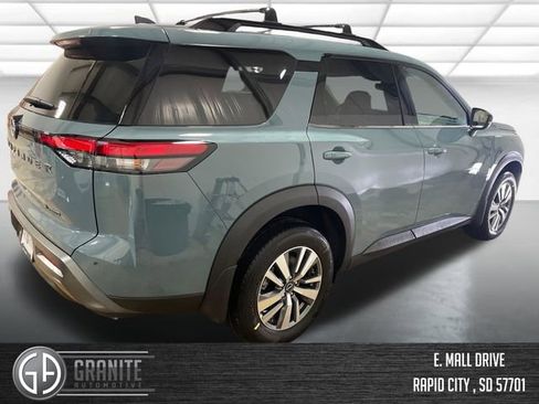New 2026 Nissan Pathfinder SL AWD/4WD image 5