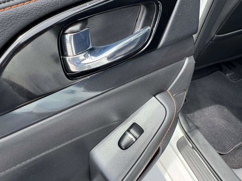 Used 2023 Nissan Maxima SR w/ Sport Mat Group FWD image 38