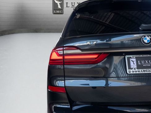 Used 2020 BMW X7 M50i AWD/4WD image 13