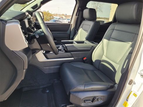 Used 2025 Toyota Tundra SR5 w/ SR5 Premium Package image 5