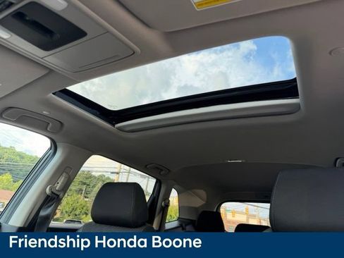 Used 2024 Honda CR-V EX image 30