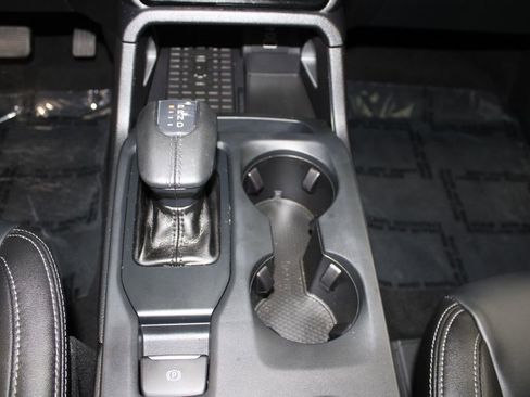 Used 2024 Ford Ranger Lariat w/ FX4 Off-Road Package image 47