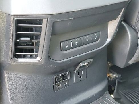 Used 2023 Toyota Tundra Platinum w/ Advanced Package AWD/4WD image 34