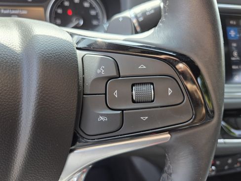 Certified 2023 Buick Enclave Essence FWD image 22
