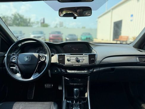 Used 2016 Honda Accord Sport image 26