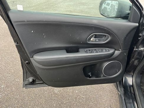 Used 2016 Honda HR-V EX-L image 19