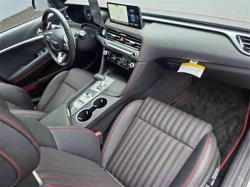 Used 2025 Genesis G70 3.3T Advanced image 26