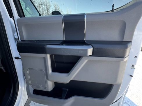 Used 2017 Ford F250 XLT w/ FX4 Off-Road Package AWD/4WD image 60