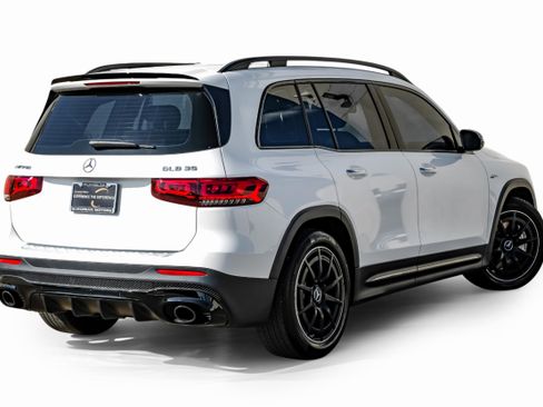 Used 2021 Mercedes-Benz GLB 35 AMG GLB 35 AMG image 8