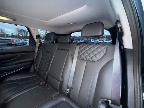 Used 2023 Hyundai Santa Fe Limited image 15