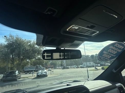 Used 2022 Ford F150 Lariat image 20