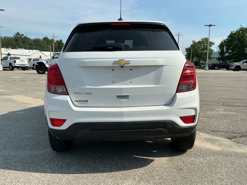 Certified 2022 Chevrolet Trax LS w/ Tint and Cruise Package AWD/4WD image 2