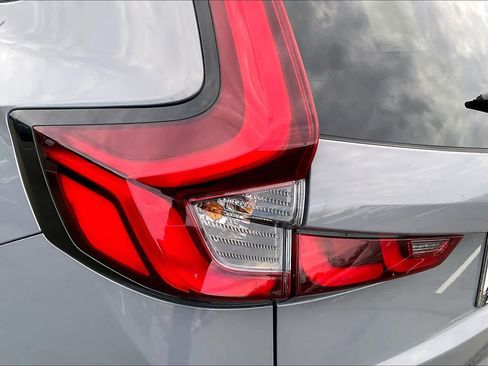 Used 2025 Honda CR-V EX image 31