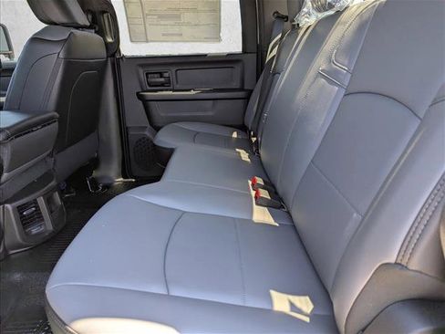 New 2026 RAM 2500 Tradesman w/ Chrome Appearance Group AWD/4WD image 24