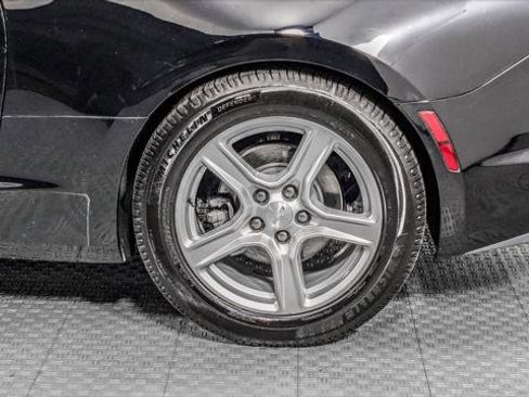 Used 2020 Chevrolet Camaro LT w/ Technology Package RWD image 32