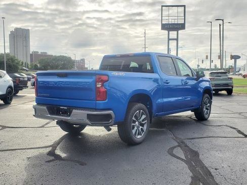 New 2025 Chevrolet Silverado 1500 LT image 2