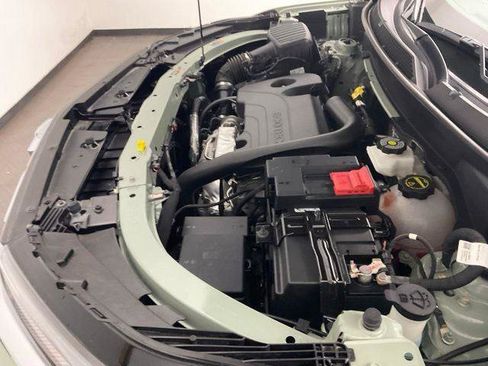 Certified 2025 Chevrolet Equinox LT AWD/4WD image 21