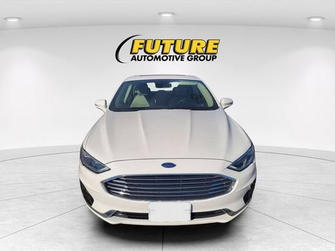 Used 2020 Ford Fusion SEL FWD image 2