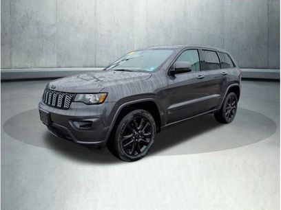 Used 2019 Jeep Grand Cherokee Altitude