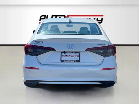 Used 2024 Honda Civic Touring image 6