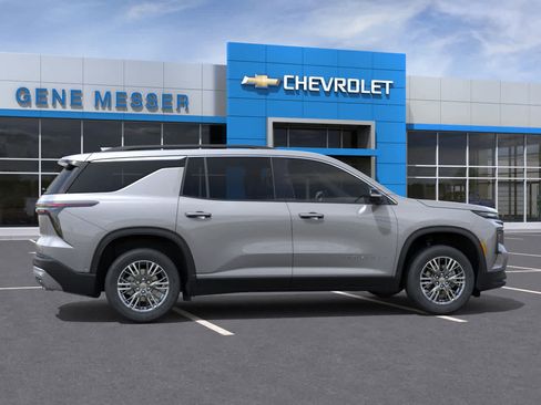 New 2026 Chevrolet Traverse LT image 5