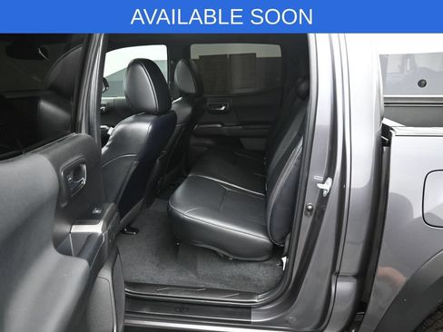 Used 2022 Toyota Tacoma TRD Pro AWD/4WD image 29