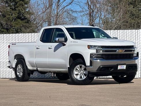 Used 2021 Chevrolet Silverado 1500 LT w/ Work Truck Package image 2